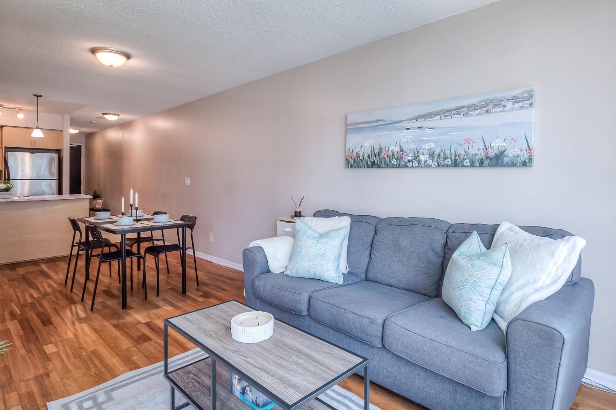 Rivetstays - The Yonge โตรอนโต ภายนอก รูปภาพ