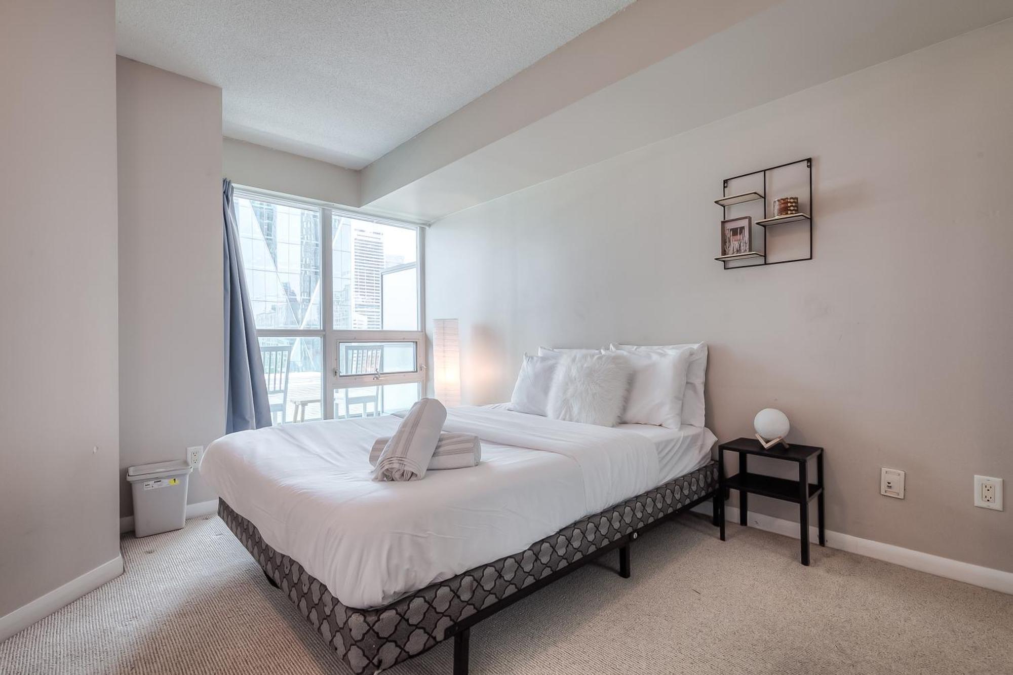 Rivetstays - The Yonge โตรอนโต ภายนอก รูปภาพ