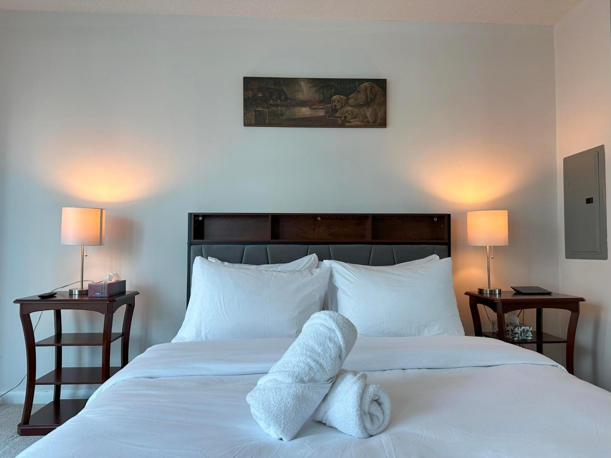 Rivetstays - The Yonge โตรอนโต ภายนอก รูปภาพ