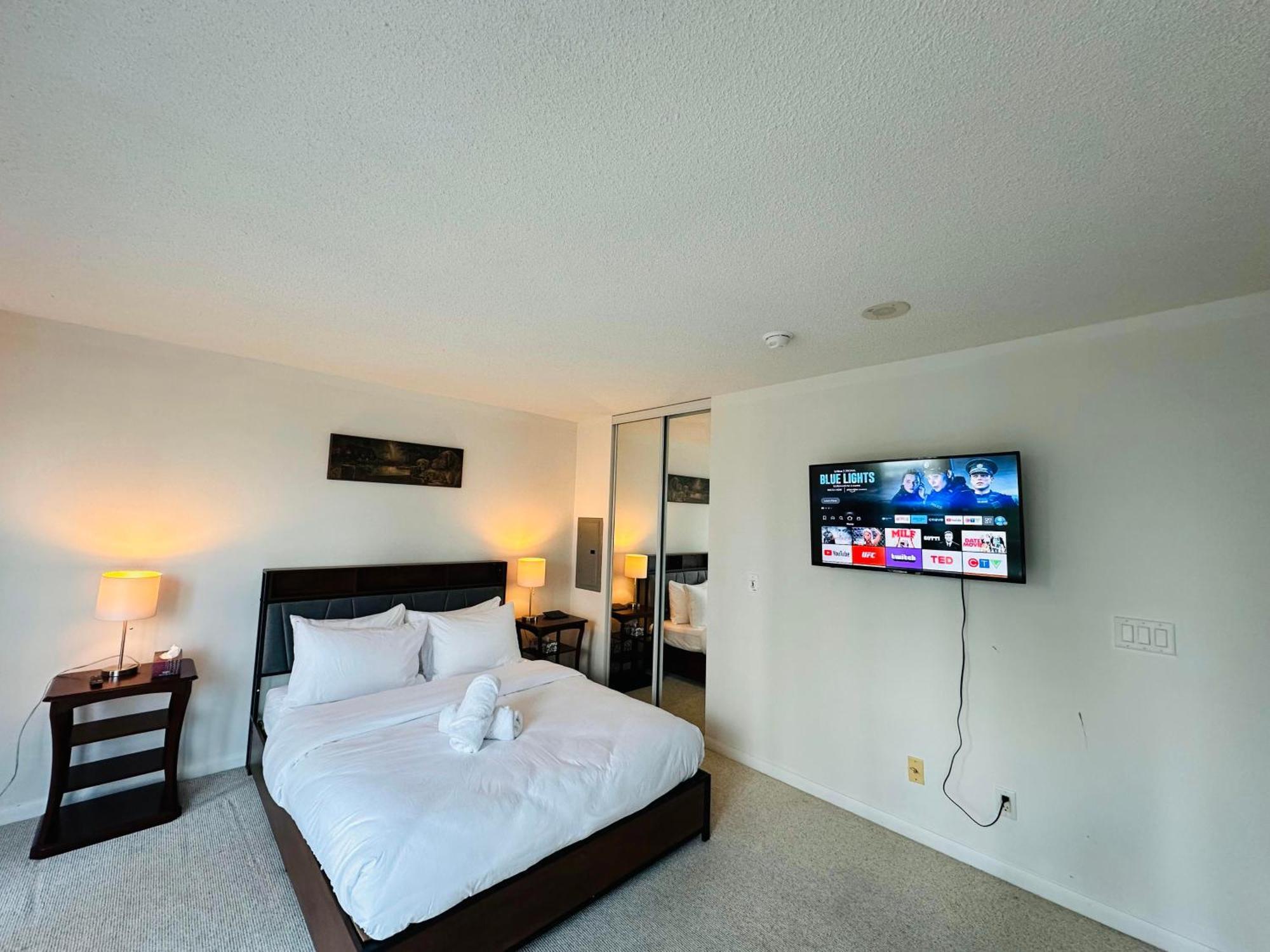 Rivetstays - The Yonge โตรอนโต ภายนอก รูปภาพ