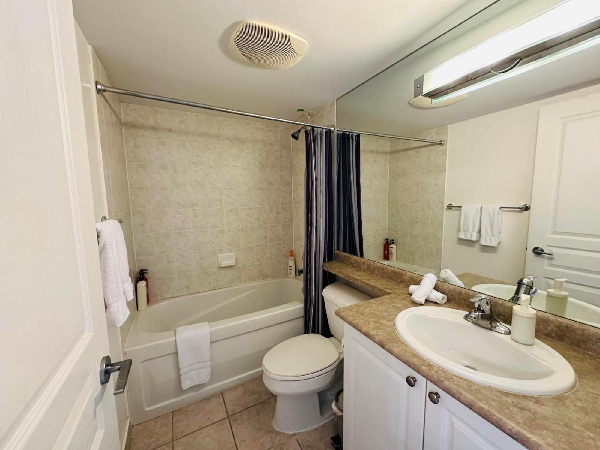 Rivetstays - The Yonge โตรอนโต ภายนอก รูปภาพ